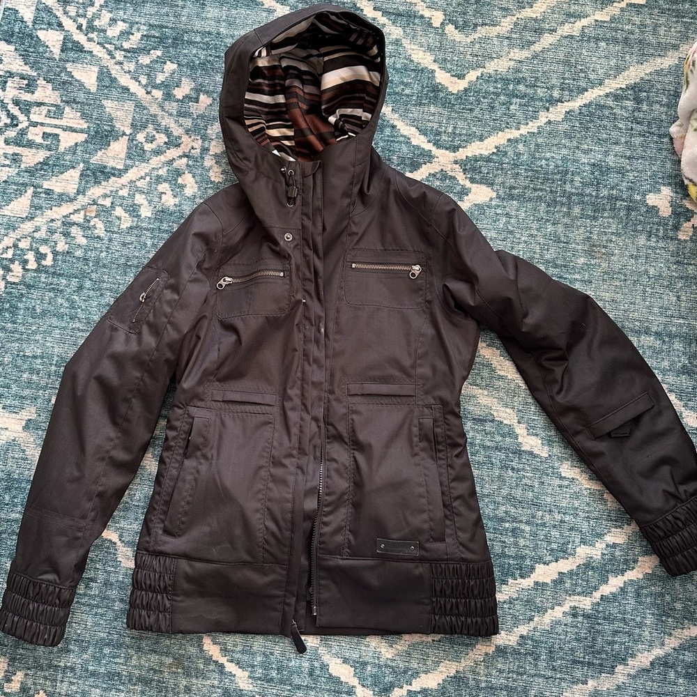 Burton Ski Jacket size Small - gently used like new no damage smoke free home